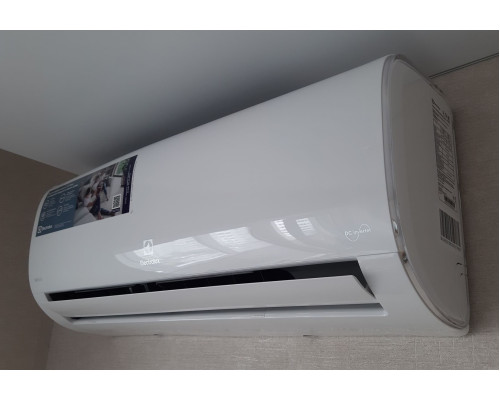 ELECTROLUX EACS/I-07HAT/N3_21Y ATRIUM INVERTER