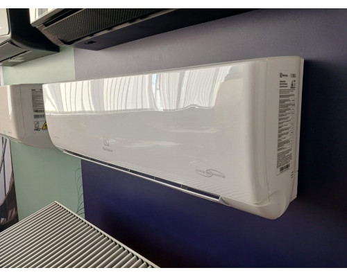 Electrolux Fusion Wave Super EACS/I-18HFW/N8 inverter